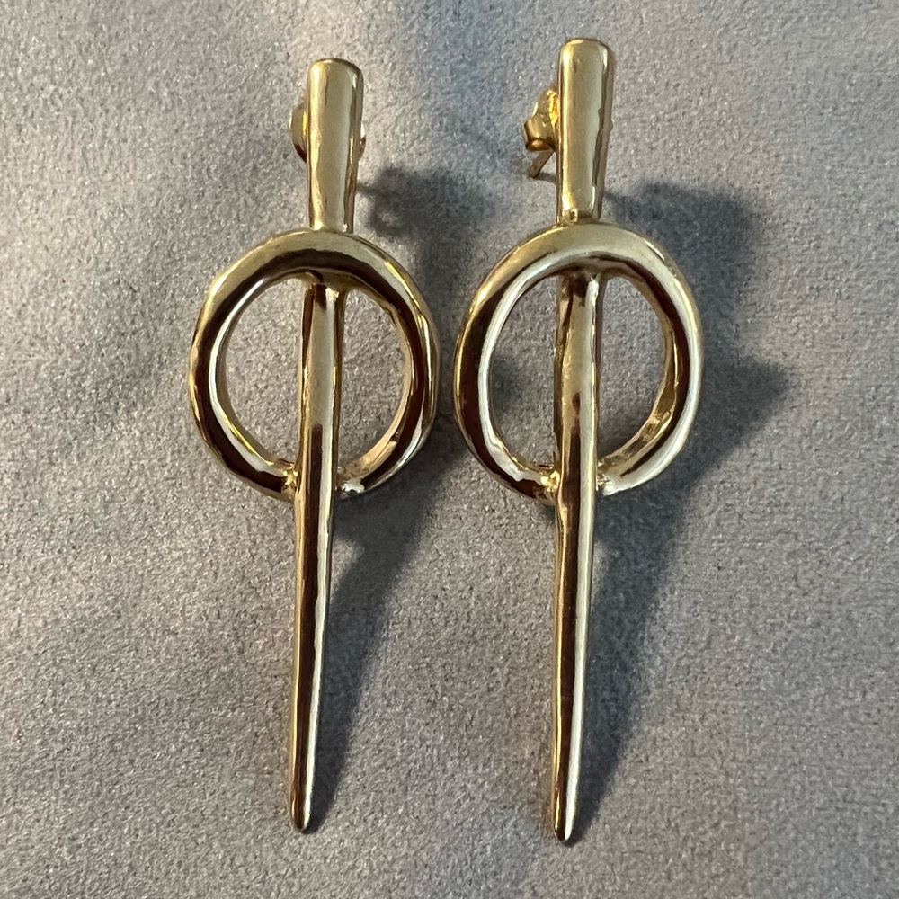 RARE Gold Uno de 50 “Backstitch” Post Earrings EUC